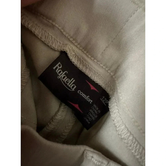 Rafaella Women’s size 12 petite Brown pants - Picture 4 of 5